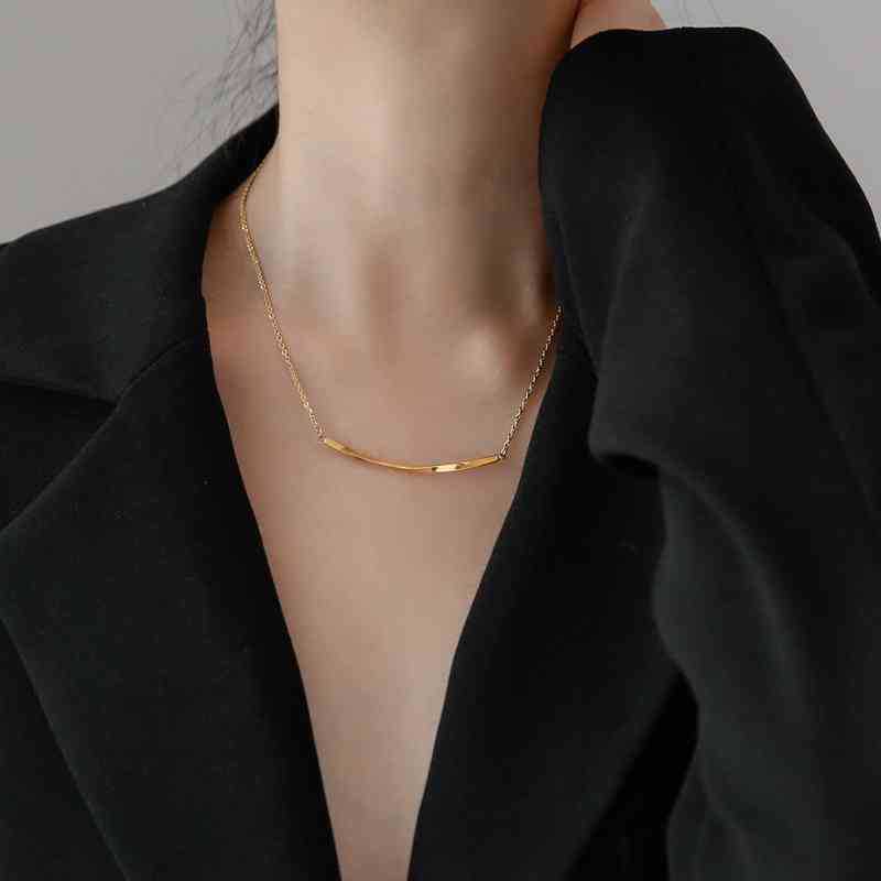 Korean Rotating Smile Necklace Women'S Niche Light Luxury Collarbone Chain Premium Durable Quality Useful Practical