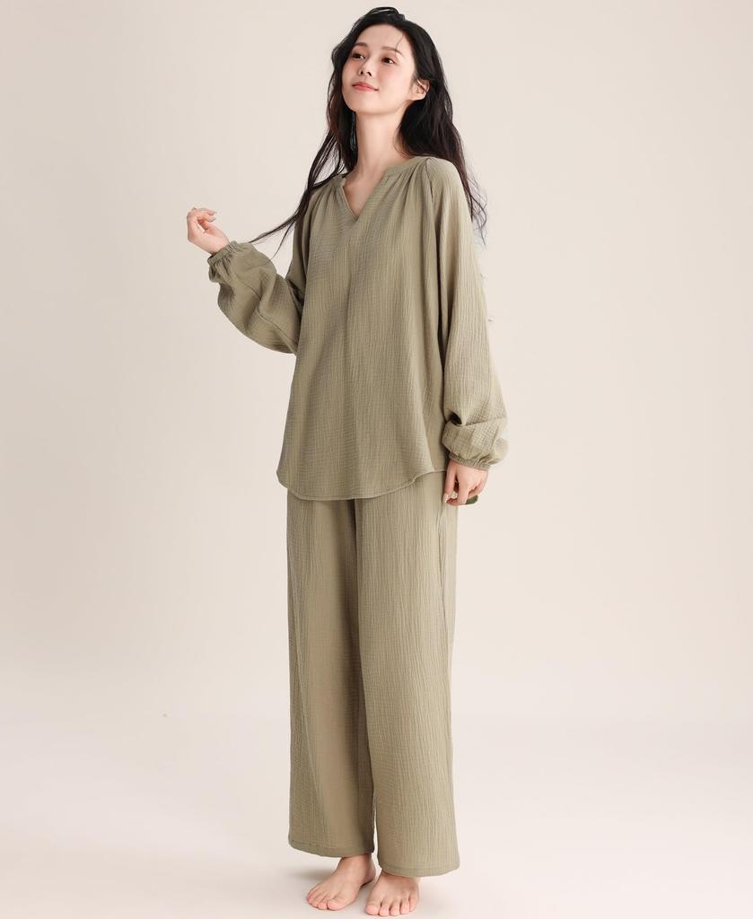 House Yayoi Gauze Long Comfortable Sleepwear Set for Spring and Perfect for Hospital and Other Available in Green Women's Double-Layered Pajamas,