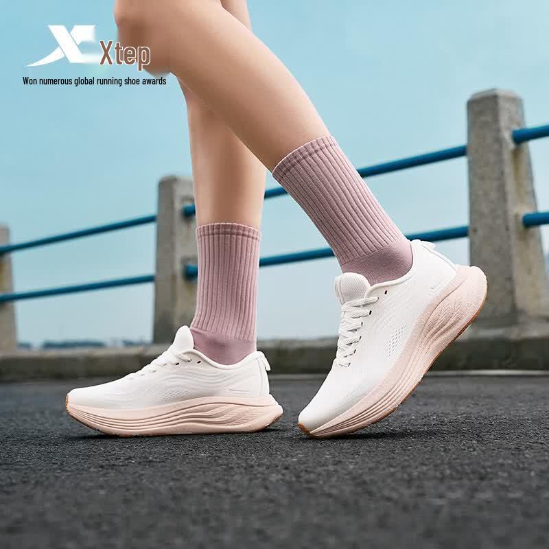 Xtep Light Boat Summer Mesh Running Shoes