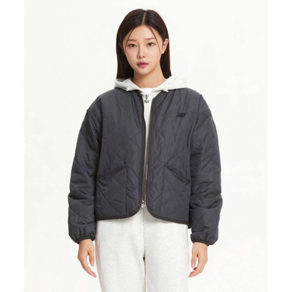 

New Balance Nbnae4s102 Women Quilted Woven Jacket Dark Gray (17)D/GREY/S(085)