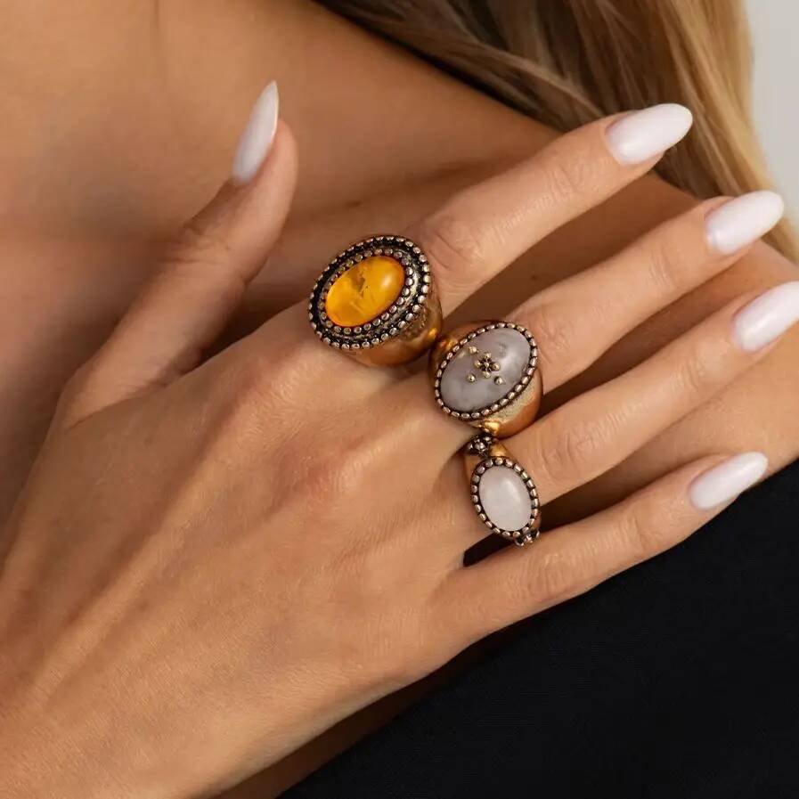 Salircon 3 Pcs/Set Gothic Oval Resin Finger Rings Women Punk Geometric Gold Color Metal Ring Party Aesthetic Jewelry 2026 New