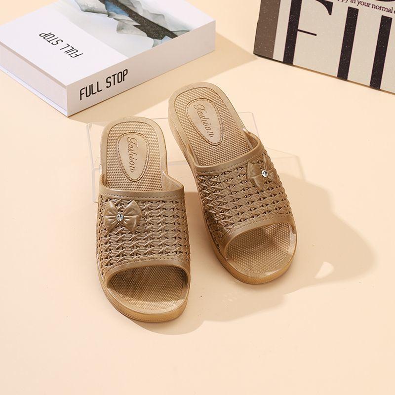 Flat Slippers for Summer Students Cool Slippers for Women Non Slip Fashionable Slippers for Indoor and Outdoor Wear