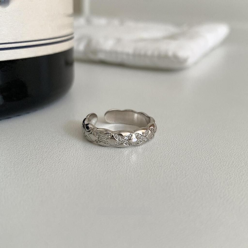 Anel de Dedo Indicador de Luxo Feminino em Prata Esterlina 925 com Pedra Preciosa Irregular - Não Desbota, Ajustável, Design Leve de Nicho.