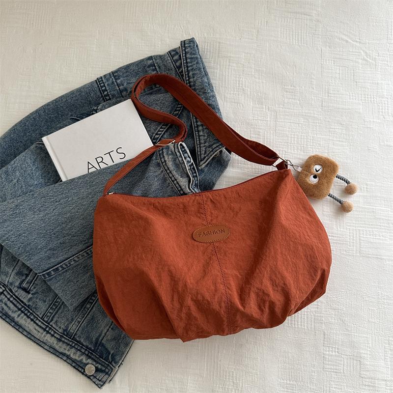 Nová letní módní velkokapacitní taška Tote, jednoduchá módní taška přes rameno, ležérní taška přes rameno