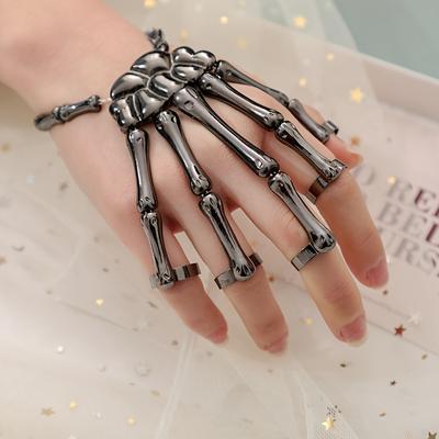 Trendy Halloween Bracelet, Punk Exaggerated Ghost Skeleton Bracelet, Bracelet Ring Style, Unique And Creative Bracelet