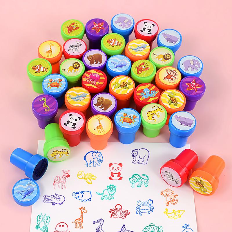 10pcs Cartoon Unicorn Animal Self-ink Stamps Toy Kids Birthday Party Favors Goodie Bag Pinata Fillers Boy Girl Christmas Gift