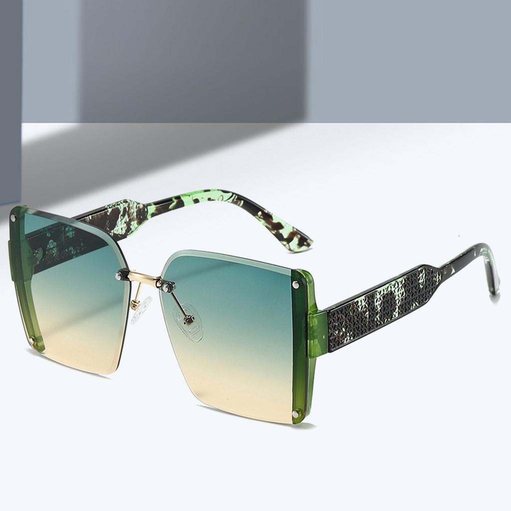 1PC Square Frameless Sunglasses Trendy Large Face New Gradient Sunglasses for Women Retro High-end UV400 Sunglasses