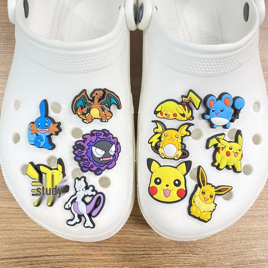 Puha Gumi Pokémon Virágos Klumpa Cipőcsatok