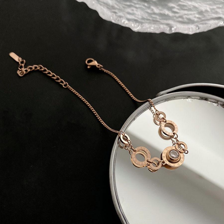 

Бренд Mihmily-ретро-браслет с римскими цифрами и геометрическим узором, изысканный и модный.