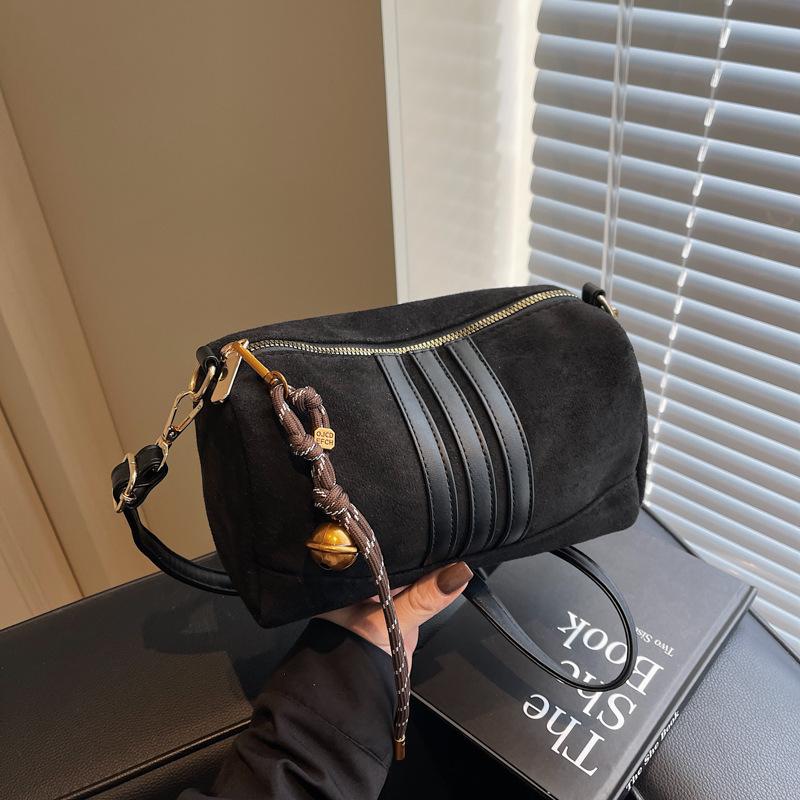 Popular pillow bag women's new autumn and winter retro commuter bag high-end versatile messenger bag