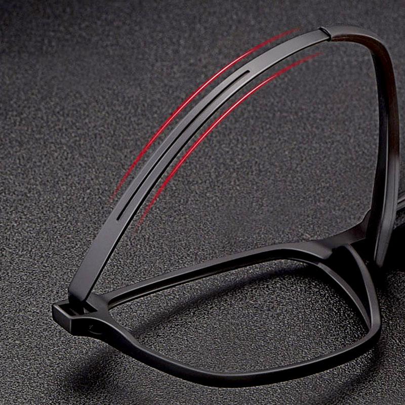 Reading Glasses Men Titanium Alloy Presbyopic Glasses HD Glasses Anti-blue Light Ultra-light Prescription Glasses +1.0 To +4.0
