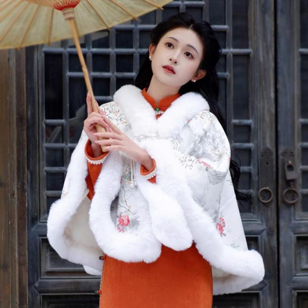 Gentle Fleece-linedthickened Cloak Shawl with Cheongsam Fall and Winterheattechoutwear