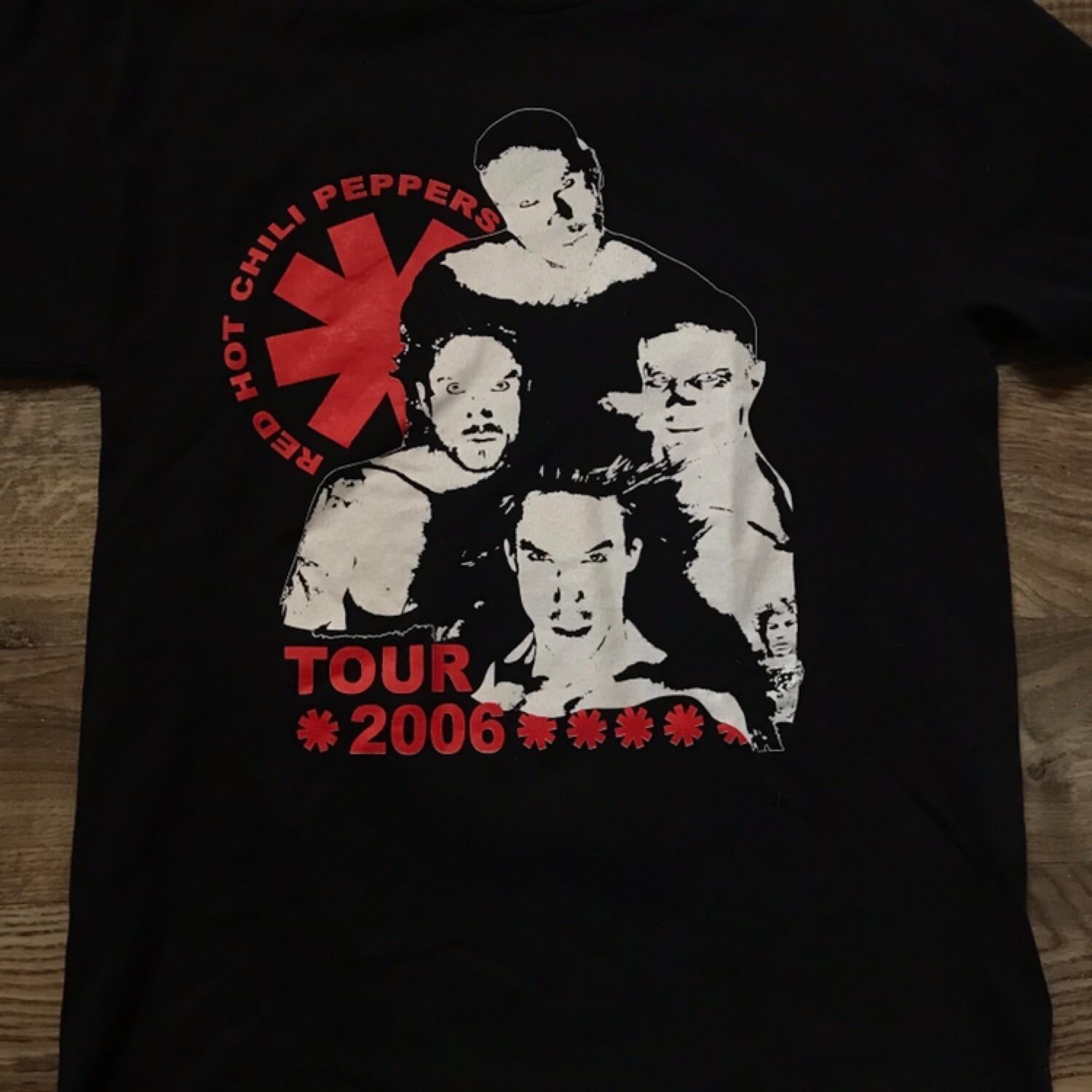 Vintage Red Hot Chili Peppers COncert Black Men S-234XL T-shirt A044 S