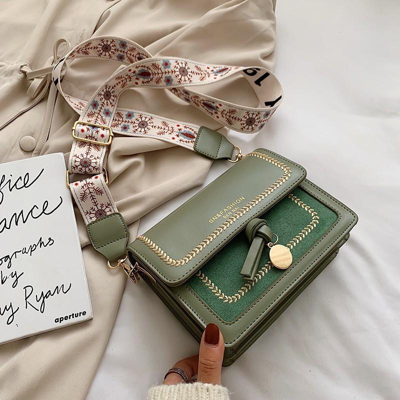 

Новые модные сумки, женские текстурные женские сумки, зарубежная широкополосная сумка через плечо, сумка через плечо 19x15x7.5cm