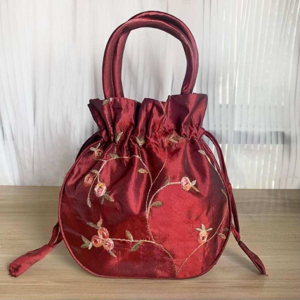 Versatile Handbag: Groceries, Phone & Coin Purse for Women