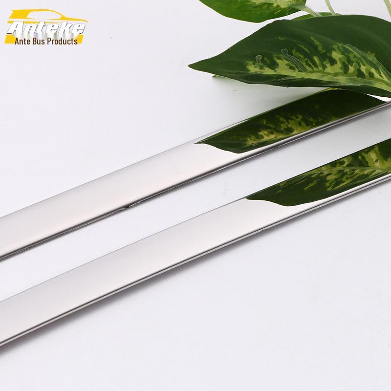 Moldura de Aço Inoxidável Anti-Risco para Janela de Carro Avancier: Serve para 16 modelos