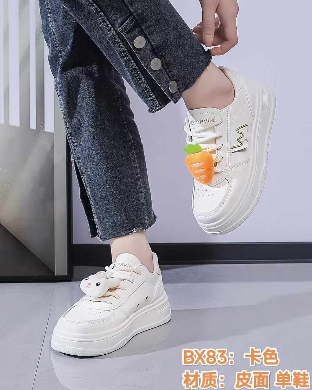 

2024 new flat-bottomed sports shoes casual trend women s shoes foreign trade explosion BX83 40