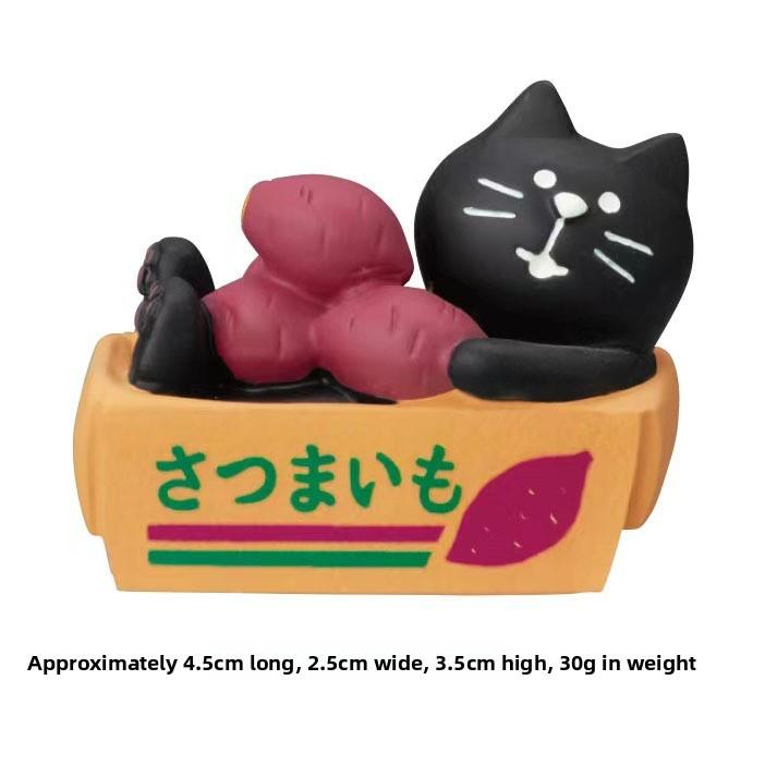 Cat Resin Figurine With Autumn Themed Decor For Home Or Office Display