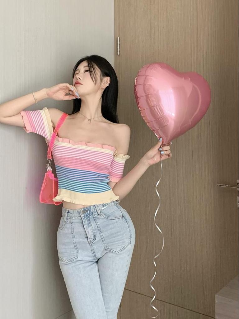 Women's Off-the-Shoulder Striped Knit Tee: 2024 Slim-Fit Summer Design