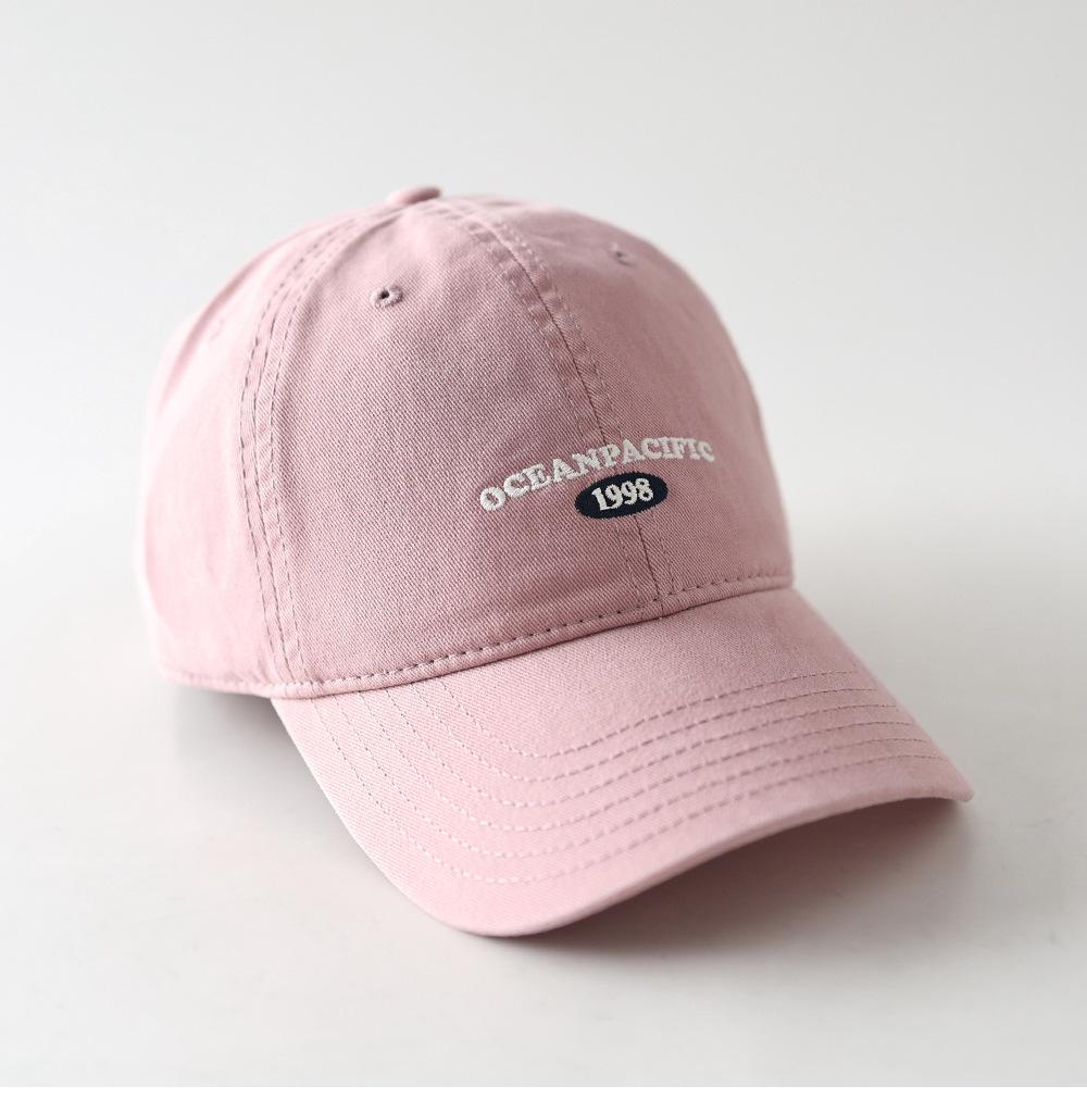 Fashion Hat Simple Soft Top Letter Embroidered Baseball Cap for Men and Women Couples Niche Fashion Casual Versatile Shade Cap