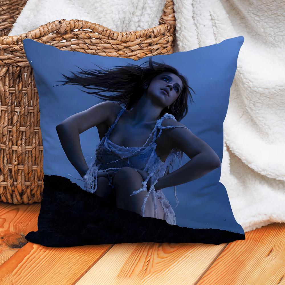 T-Tate M-McRae SO CLOSE TO WHAT Deluxe Pillow Case Home Cushion Cover Suitable For Office Sofa Car Suitable For All Seasons