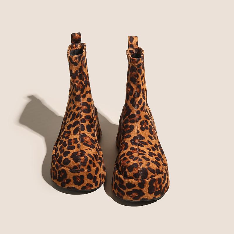 

868 Новые 2025 Осень и Зима Эластичные Сапоги Плоский Каблук Сапоги Средней Длины Узкие Длинные Сапоги Ботинки Мартин Универсальные Средний Каблук Женские Сапоги 40