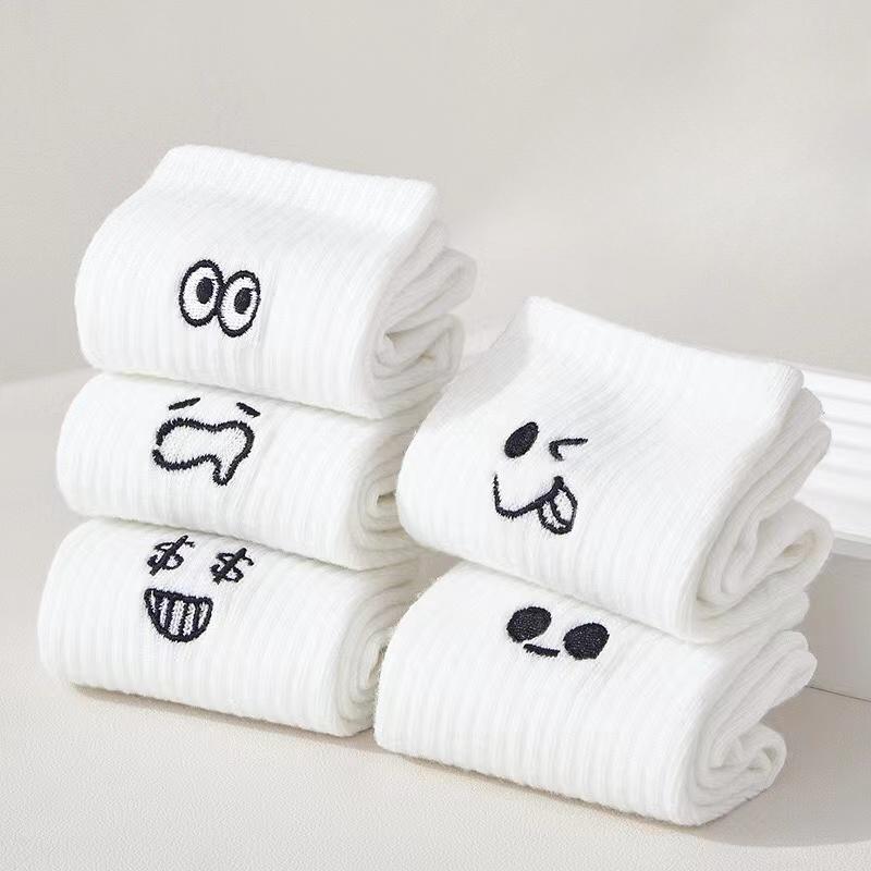 Chaussettes pour femmes Chaussettes blanches d'hiver Absorbent la sueur et préviennent les odeurs Chaussettes blanches pour femmes