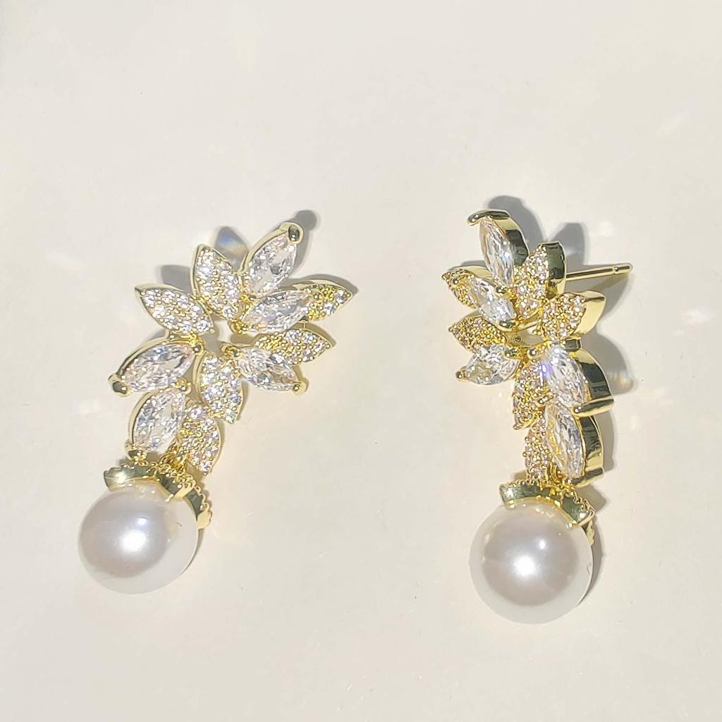 Silver Flower Zirconia Pearl Dangle Earrings for Women