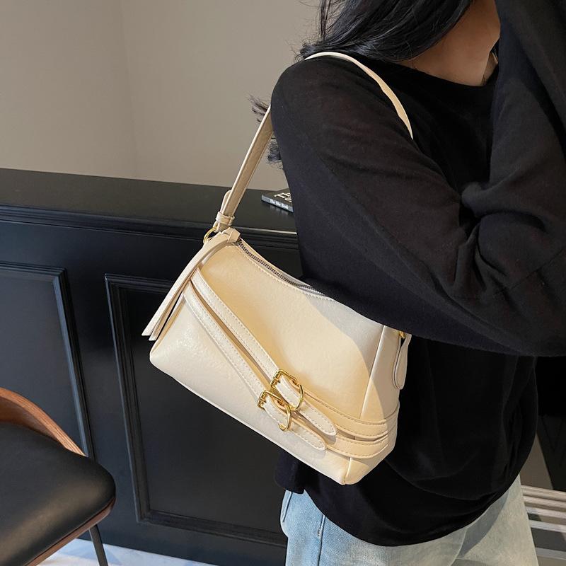 Retro commuter tote bag women's autumn and winter 2025 new fashion backpack casual large capacity backpack