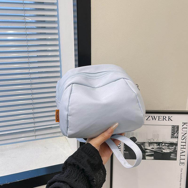 Nylon small satchel stylish simple solid color shell shoulder bag women's mobile phone bag casual versatile oblique span