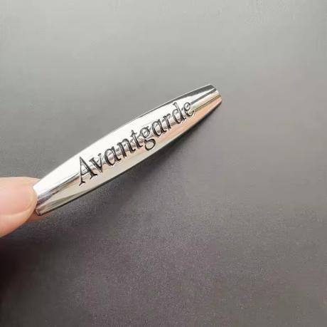 3D Metal Logo Avantgarde Emblem Car Fender Badge For Mercedes Benz W205 W211 W212 W203 W204 Avantgarde Sticker Accessories