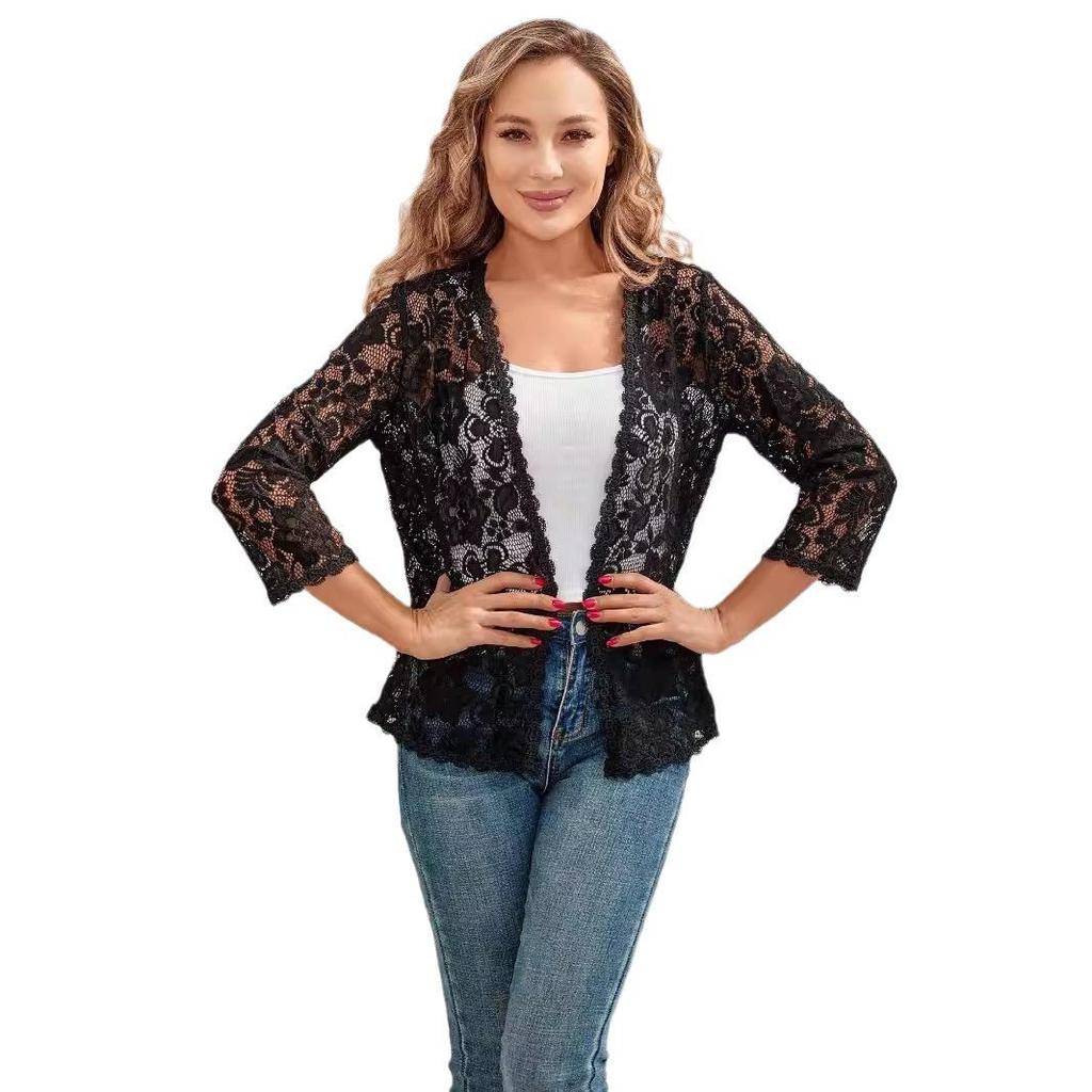 Nový volný a všestranný plus-size krajkový top s ochranou proti slunci a průsvitným kardiganem s výstřihem