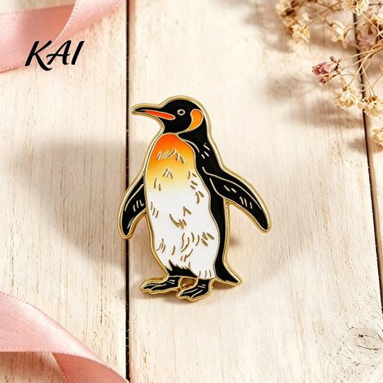 Enamel Penguin Pin Animal Brooch Pin, Bear Fox Dog Hedgehog Badge, Decorative Men Women Alloy for Coats Sweaters Scarves Badge