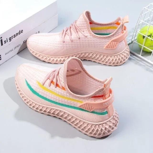 Spring and Autumn new women's shoes Korean version casual shoes breathable cloth shoes low-top sports shoes women's single shoes