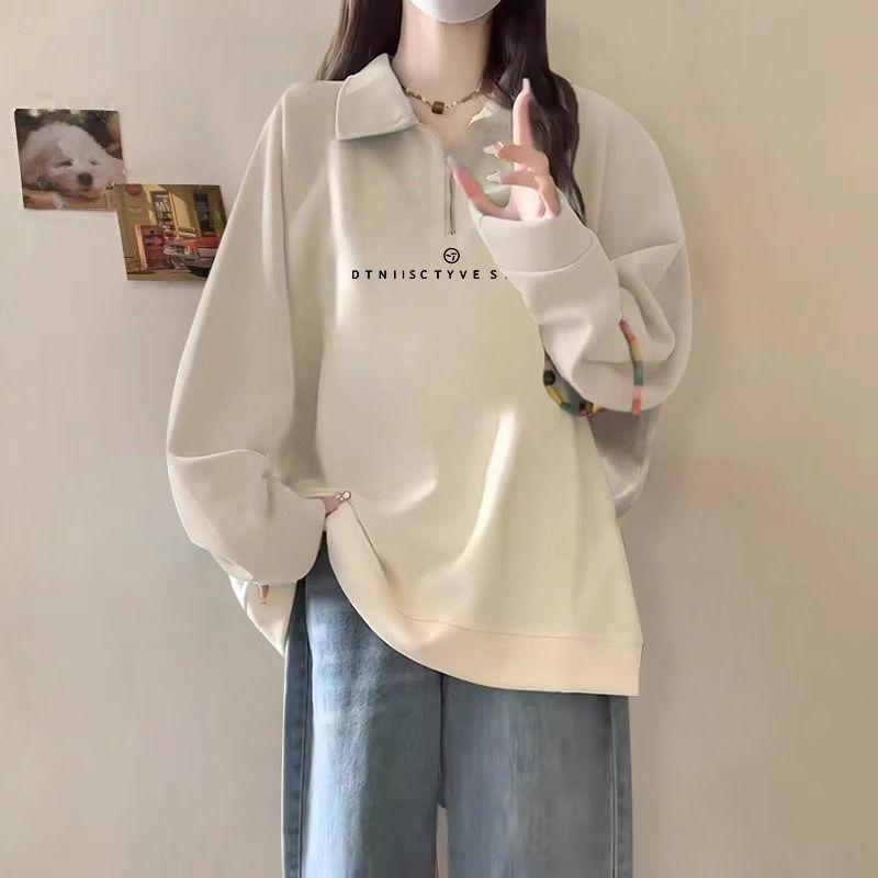 This Is A Loose Polp-neck, Fleece, Semi-zipped Hoodie for Women That Can Hide Flaws and Make Them Look Slimmer and Younger in Autumn and Winter