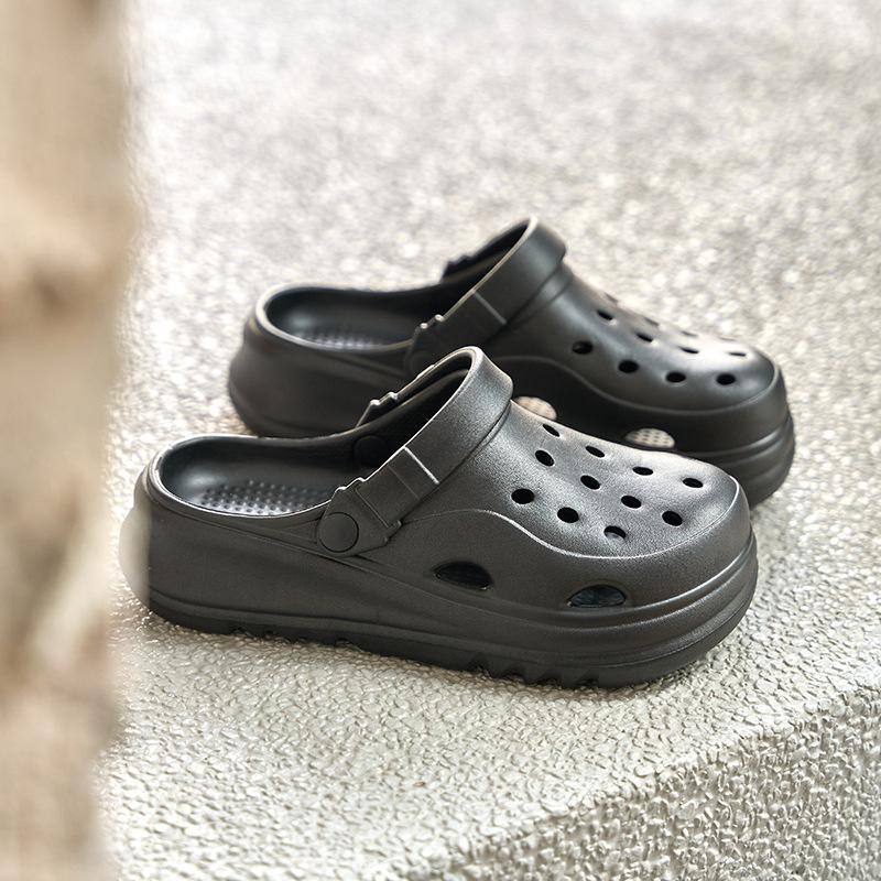 Hole Shoes, New Summer Wear, Non-slip and Deodorant Bag Head Slippers, Breathable Thick-soled Height-enhancing Cool Slippers, Women's Style