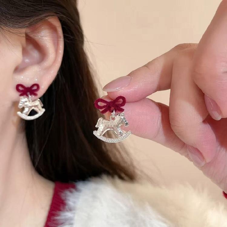 Unique Horse Theme Ear Studs Gold Finish and Stones Adorned for Parties Formal Event Elegant