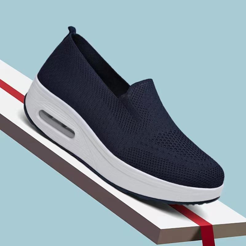 One-pedal women's shoes fly-woven mesh rocking shoes women's summer casual breathable thick-soled air cushion shoes children
