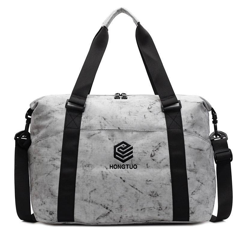 Mehrere Taschen Klassifizierung für Ausflüge und Spielen Tragbare Reisetasche Design zur Trennung von Nass und Trocken Fitness Tasche Kann mit einem Rollkoffer verwendet werden