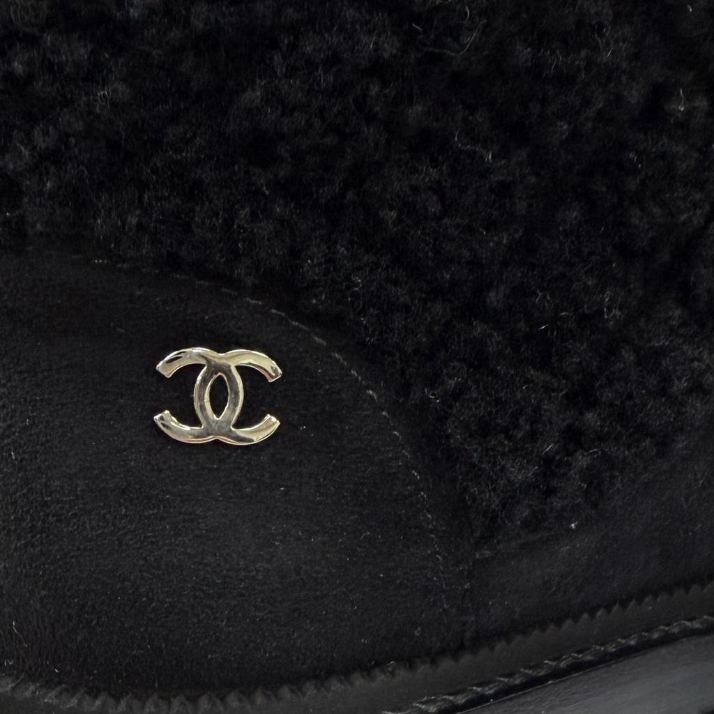 Great CHANEL Short Boots Coconeige Black Suede Leather Women 36 G37813 Used