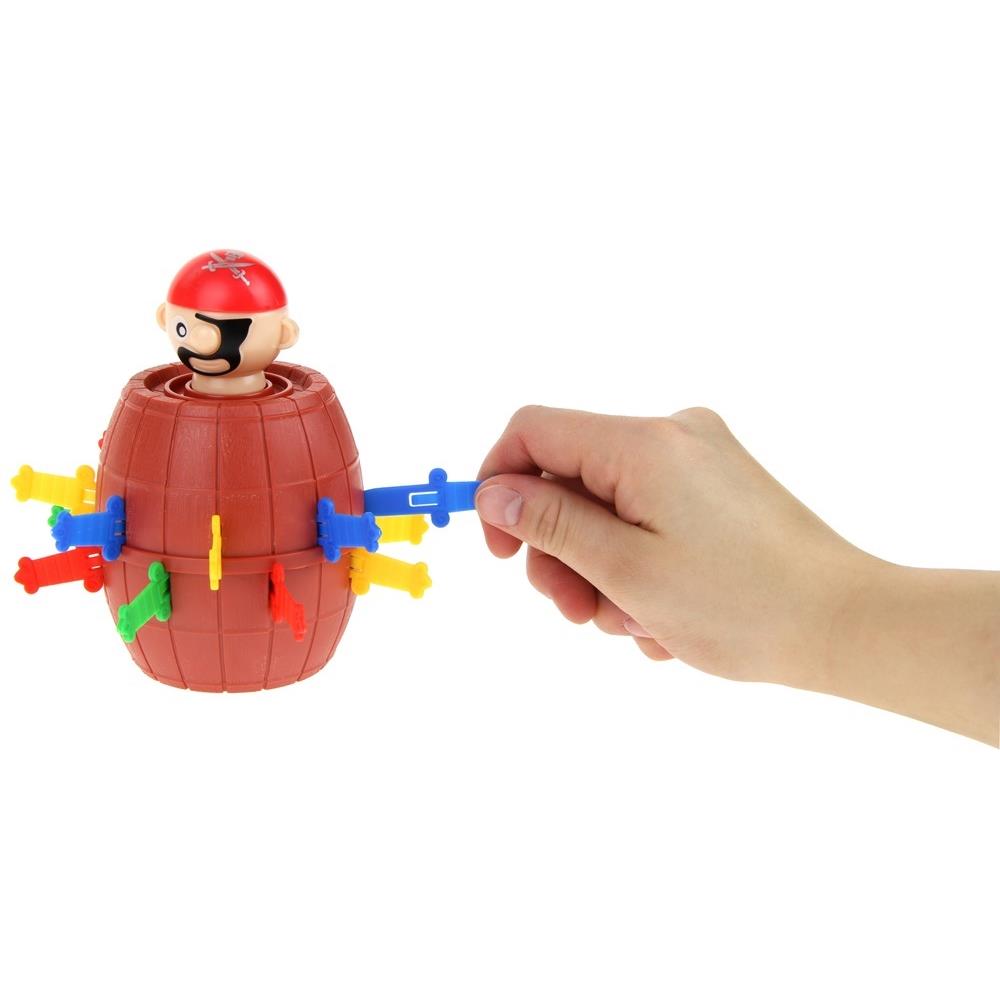 Crazy Pirate in a Pop Up Barrel Arcade Game