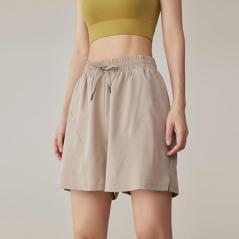 

2025 Women s Quick-Dry High-Waisted Sports Shorts for Summer - Badminton, Yoga, Fitness, Mid-Length M