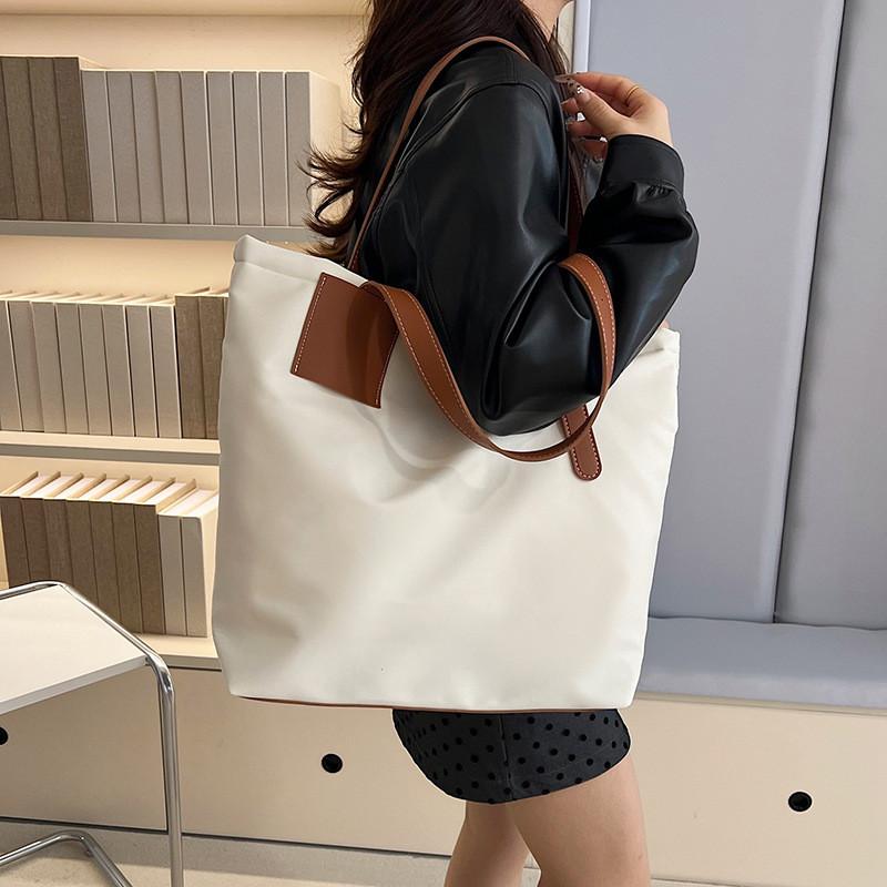 Fashionable Large Capacity Tote Bag Stylish Street Trendy Handbag Available In Black Gray Cream