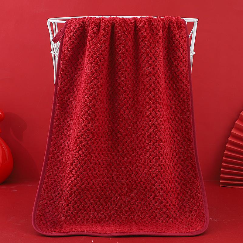 Red Bear Type Towel Coral Velvet Creative Wedding Face Wash Shower Towel Super Absorbent Bath Soft Cloth