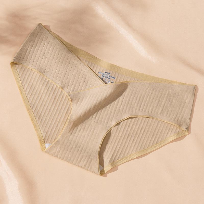 Comfortable Seamless Low-Waist Ribbed Maternity Panties for All Stages of Pregnancy and Postpartum