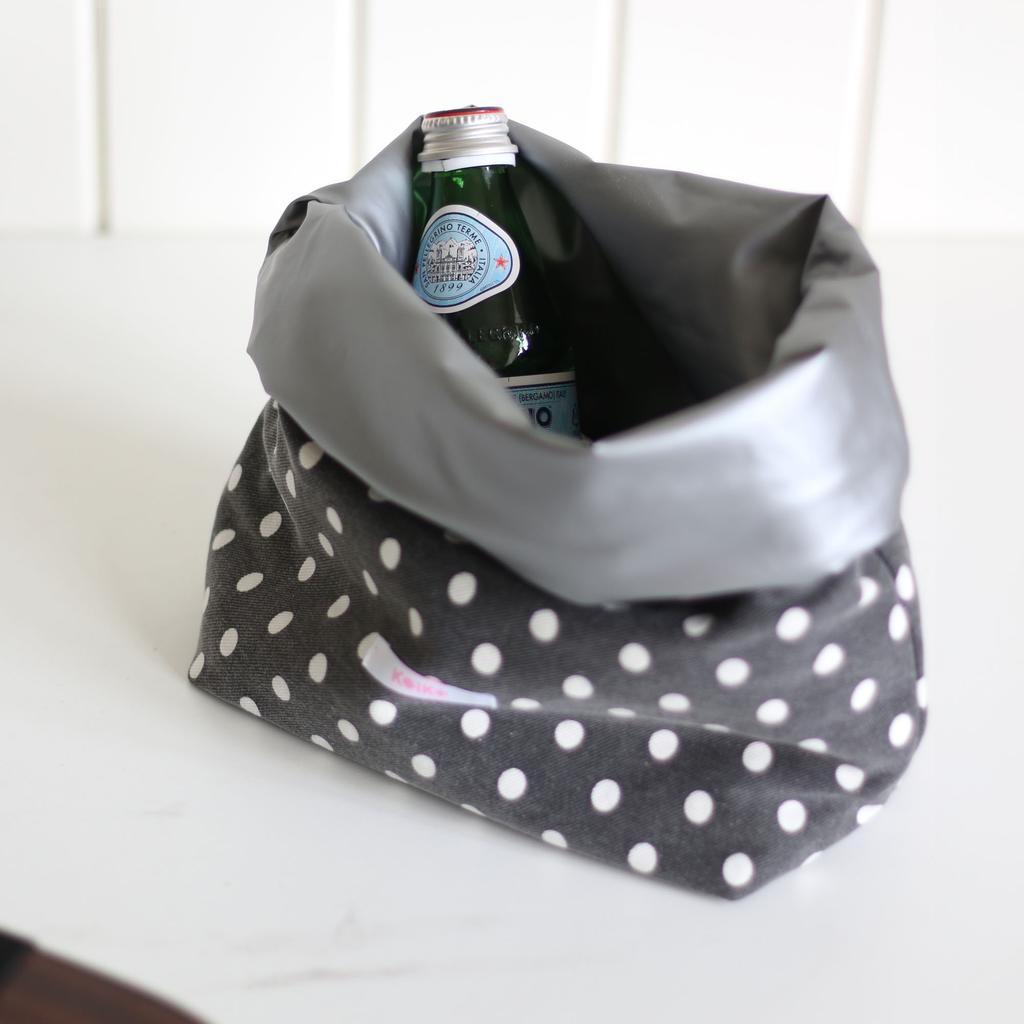 Keike Kuschelige Lunchtasche - Schwarzer Punkt