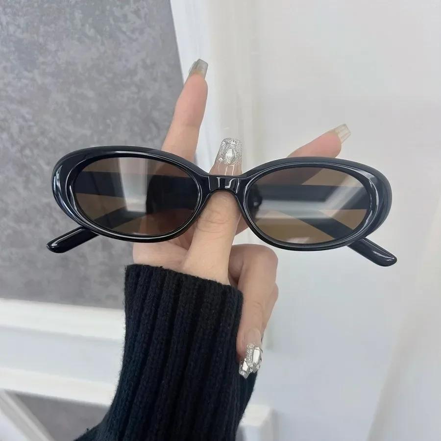 Designer Brand Oval Sunglasses Women Men Colorful Small Frame Sun Glasses Female Mirror Colors Cool Fashion