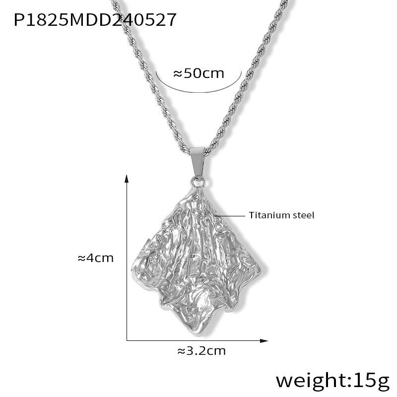 Stylish Pleated Texture Pendant Necklace: Colorfast, 18k Gold-Plated Titanium Steel for Women.