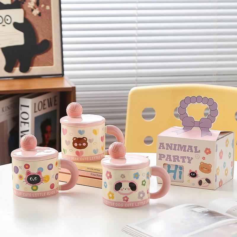 Personalized Ceramic Cup with Lid Cartoon Cute Mug Drinking Water Cup Cat Animal Souvenir Gift Box Cup Girl Student
