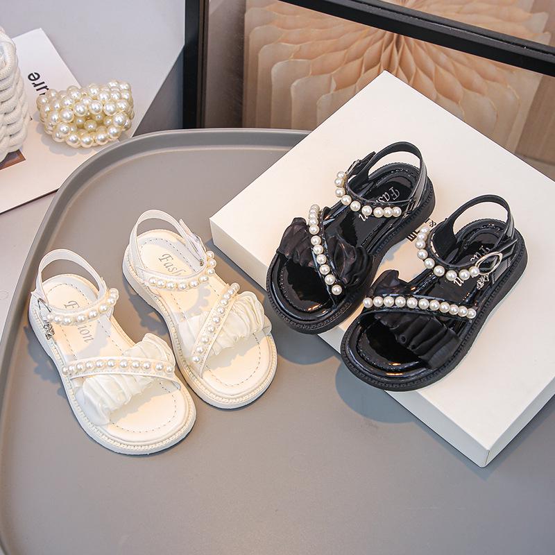 Mädchen-Perlen-Prinzessin Sommer-Sandalen 2026: Süßer Lässiger Koreanischer Stil für Mittelgroße & Große Kinder, Perfekte Vielseitige Strandschuhe.
